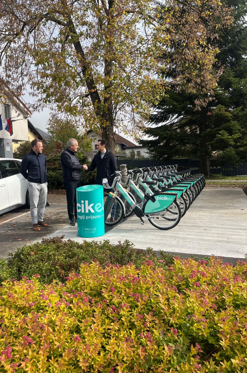 BicikEL prišel tudi v Dol pri Ljubljani!