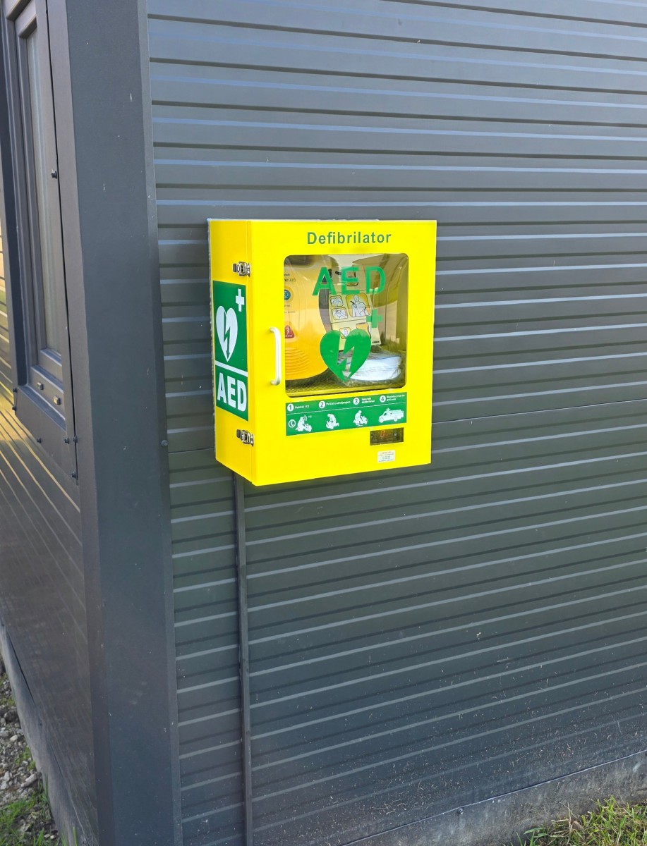 V občini nameščena že 14. naprava AED