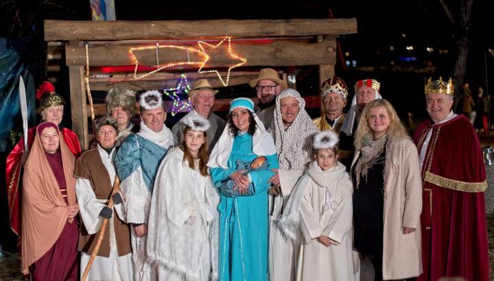 BOŽIČNA ZGODBA NA LEVČEVI DOMAČIJI