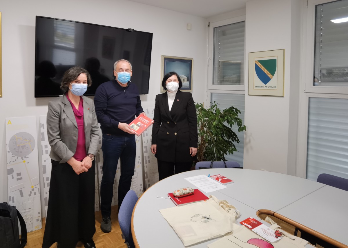 Obisk predsednice in sekretarke Rdečega križa Ljubljana