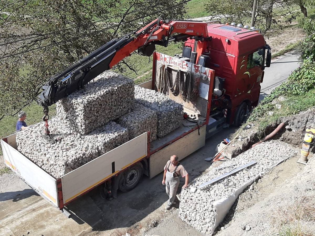 Tekoča vzdrževalna dela v občini